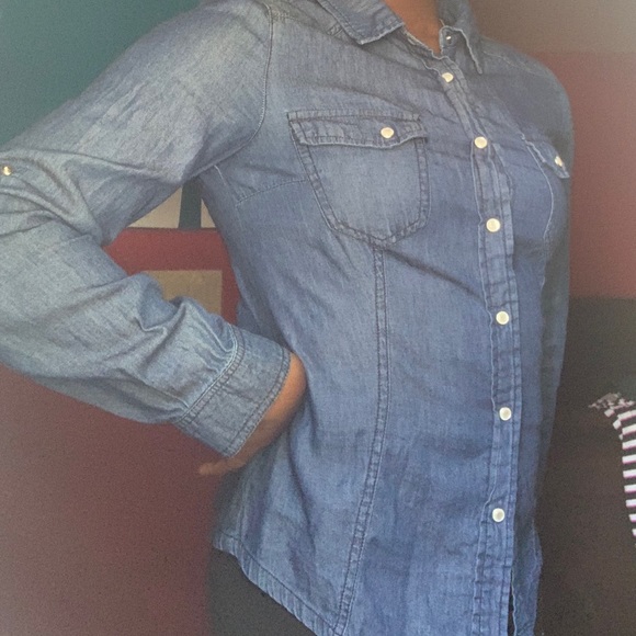 Jean Shirt - Picture 3 of 3